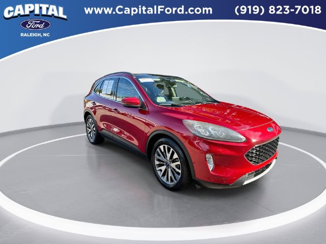 Certified 2020 Ford Escape Titanium FWD image 2