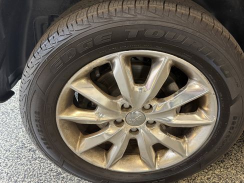 Used 2018 Jeep Cherokee Overland AWD/4WD image 26