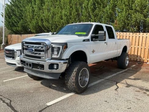Used 2015 Ford F350 Lariat AWD/4WD image 3