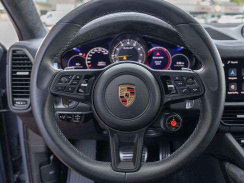 Used 2023 Porsche Cayenne Turbo GT AWD/4WD image 50