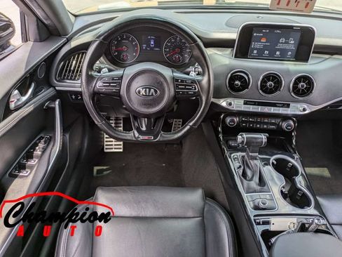 Used 2020 Kia Stinger GT-Line RWD image 19