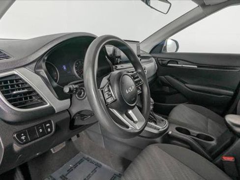 Used 2022 Kia Seltos LX AWD/4WD image 24