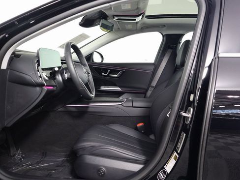 Certified 2025 Mercedes-Benz E 350 4MATIC Sedan w/ Winter Package image 10