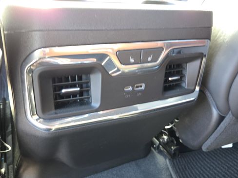 Used 2023 GMC Sierra 1500 Denali Ultimate image 13