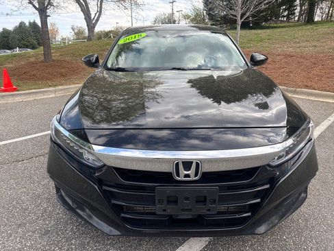 Used 2018 Honda Accord EX-L image 2