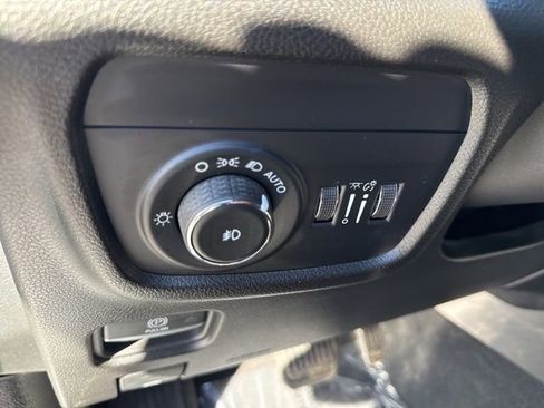 Certified 2023 Jeep Grand Cherokee L Limited w/ Luxury Tech Group II image 27