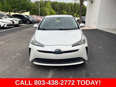 Used 2021 Toyota Prius L Eco FWD image 32