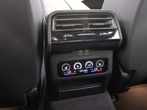 Used 2025 BMW i5 M60 w/ Premium Package AWD/4WD image 37