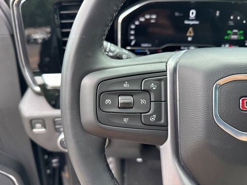 Used 2024 GMC Sierra 1500 SLT AWD/4WD image 20
