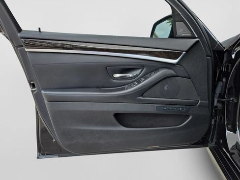 Used 2016 BMW 535i Sedan RWD image 13