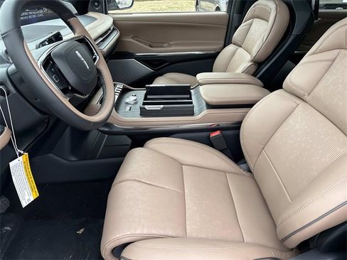New 2026 Lincoln Navigator Black Label image 22