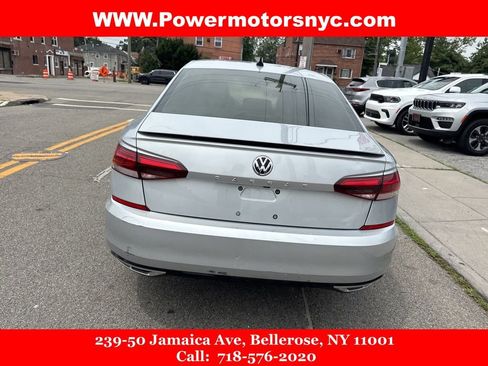 Used 2020 Volkswagen Passat 2.0T R-Line image 4