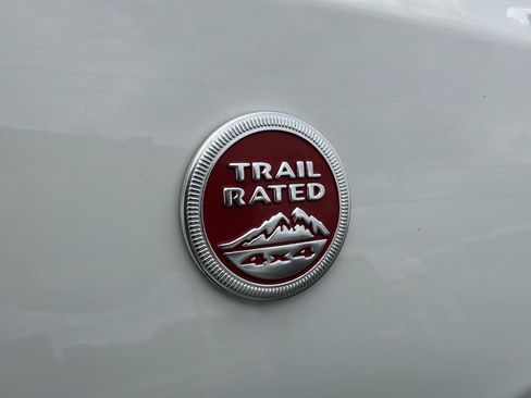 Used 2020 Jeep Compass Trailhawk AWD/4WD image 78