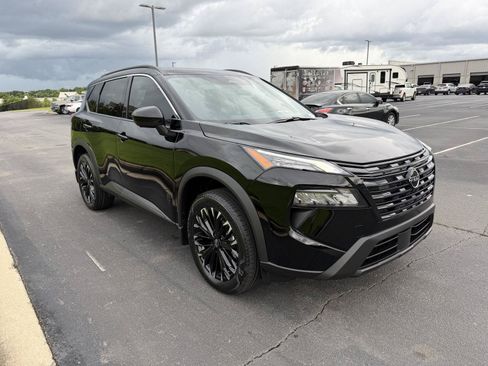 New 2026 Nissan Rogue Dark Armor FWD image 9