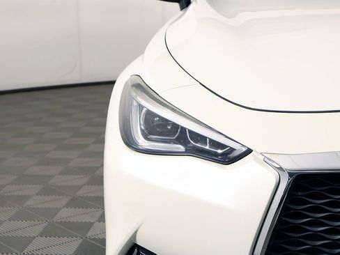 Used 2017 INFINITI Q60 w/ Premium Plus Package 3.0T image 13