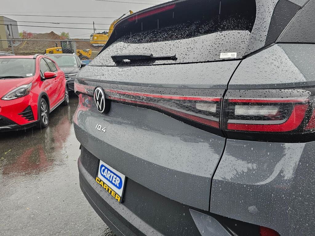 Used 2023 Volkswagen ID.4 Pro RWD image 16
