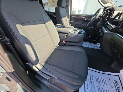 New 2026 Chevrolet Silverado 1500 LT image 24