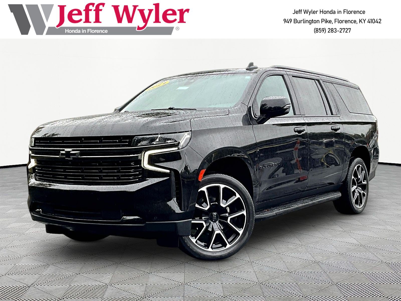 Used 2021 Chevrolet Suburban RST w/ Luxury Package AWD/4WD image 1