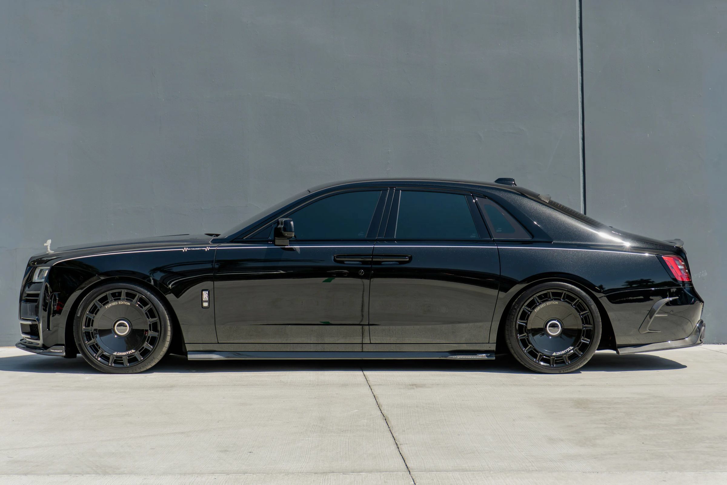 Used 2021 Rolls-Royce Ghost AWD/4WD image 2