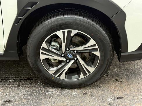 Certified 2025 Subaru Crosstrek 2.0i Premium image 8