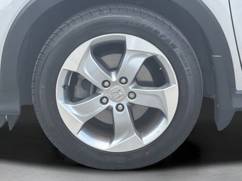Used 2017 Honda HR-V EX image 25