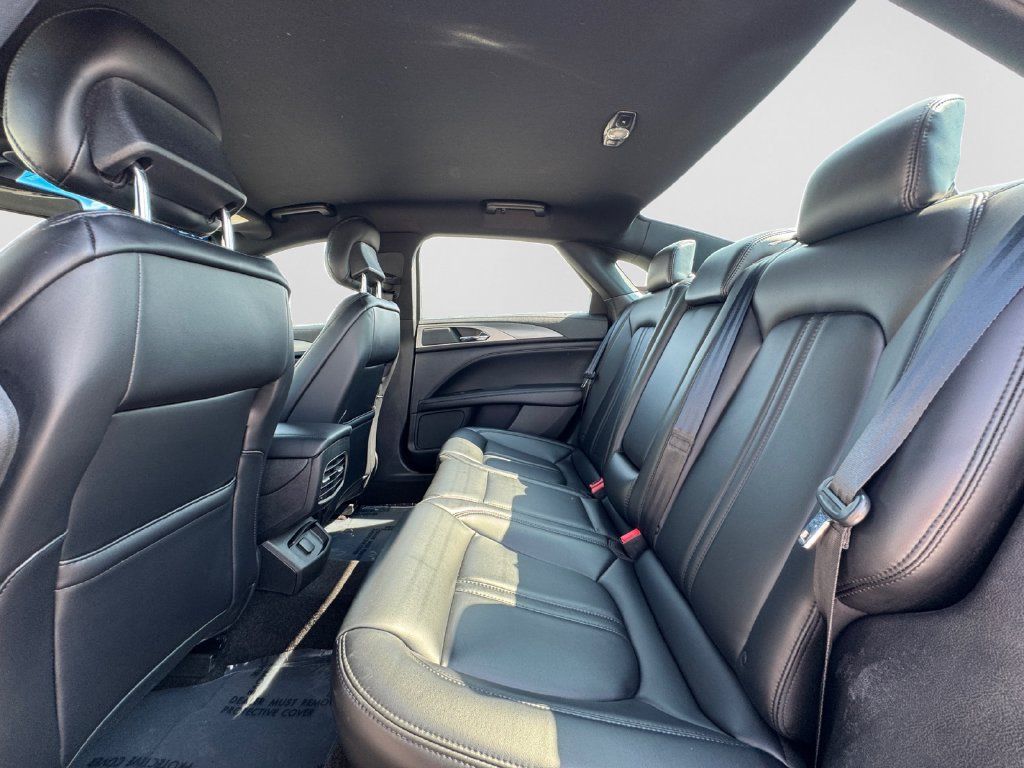 Used 2019 Lincoln MKZ Premiere AWD/4WD image 11
