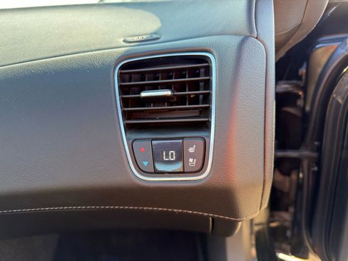 Used 2016 Chevrolet Corvette Stingray Coupe w/ 2LT Preferred Equipment Group image 5