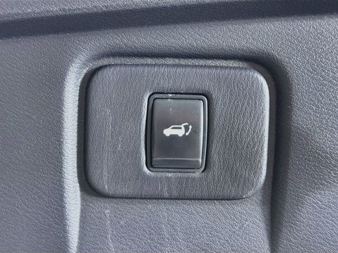 Used 2016 Nissan Murano Platinum w/ Platinum Technology Package AWD/4WD image 30