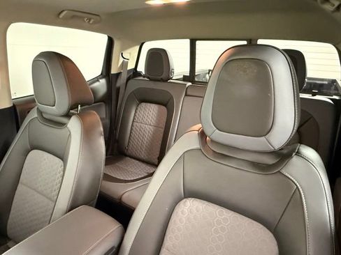 Used 2019 Chevrolet Colorado Z71 AWD/4WD image 30