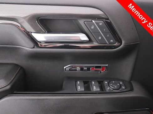Used 2023 GMC Sierra 1500 AT4 w/ Technology Package AWD/4WD image 20
