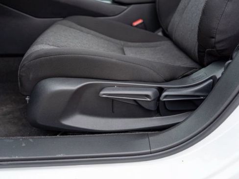 Used 2025 Honda Accord LX image 19