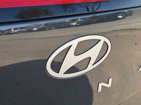 Certified 2025 Hyundai Kona SEL image 11