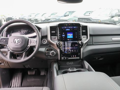 New 2026 RAM 1500 Big Horn AWD/4WD image 7