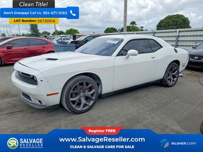 Used 2015 Dodge Challenger SXT
