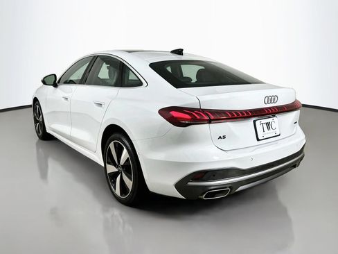 Used 2025 Audi A5 2.0T Premium Plus w/ Premium Plus AWD/4WD image 7
