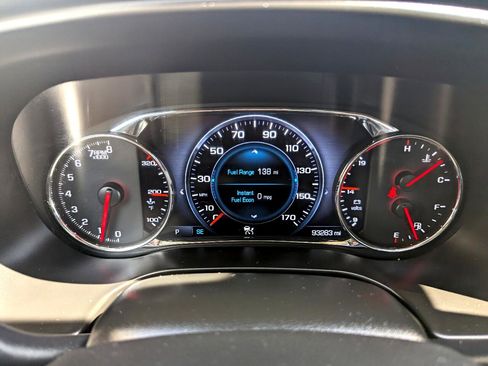 Used 2018 GMC Acadia Denali w/ Technology Package image 17