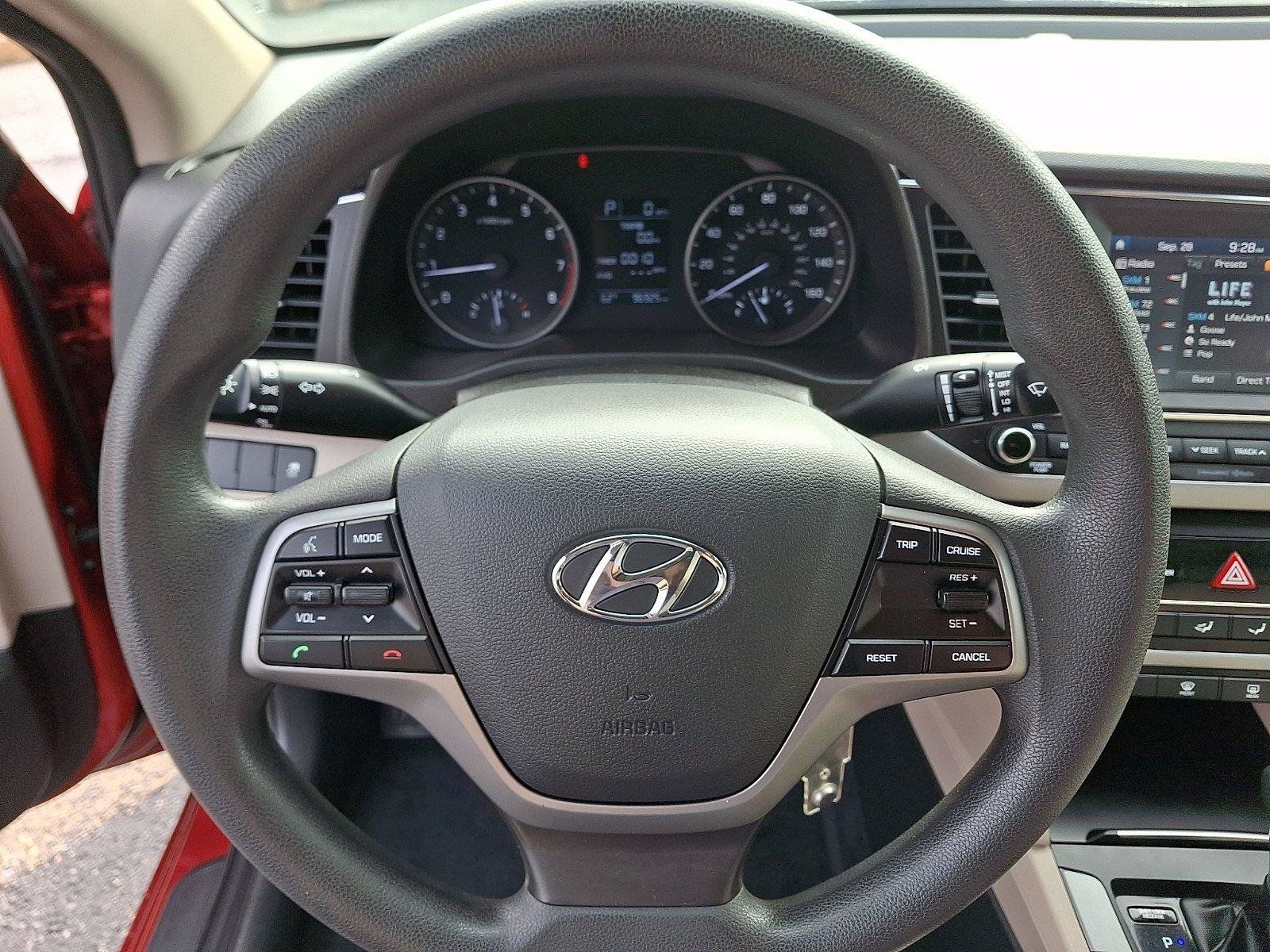 Used 2017 Hyundai Elantra SE FWD image 20