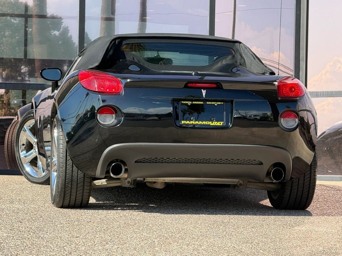 Used 2007 Pontiac Solstice GXP w/ Premium Package RWD image 13