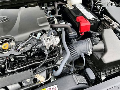 Used 2024 Toyota Camry SE w/ Blackout Package (TMS) AWD/4WD image 32