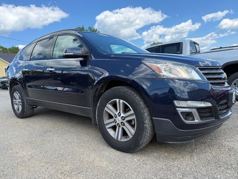 Used 2016 Chevrolet Traverse LT AWD/4WD image 8