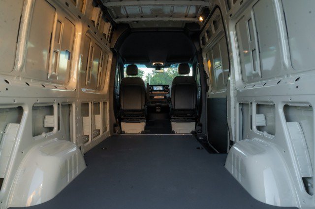 Used 2026 Mercedes-Benz Sprinter 2500 image 10