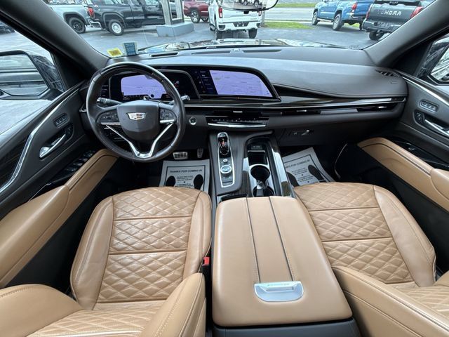 Certified 2024 Cadillac Escalade Sport AWD/4WD image 21