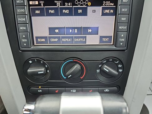 Used 2009 Ford Mustang GT RWD image 23