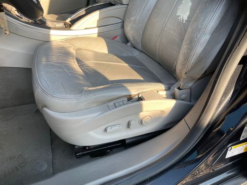 Used 2011 Buick LaCrosse CXL image 14