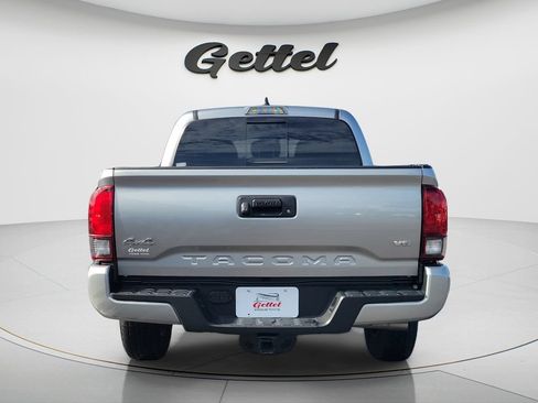 Used 2023 Toyota Tacoma SR5 w/ Technology Package AWD/4WD image 6