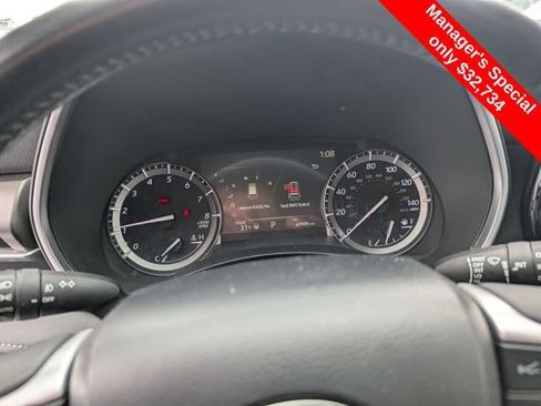Used 2022 Toyota Highlander XLE image 21