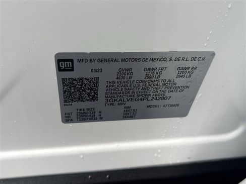 Certified 2023 GMC Terrain SLT image 32