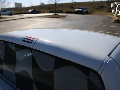 Used 2000 Chevrolet S10 Pickup Xtreme w/ Preferred Equipment Group image 29