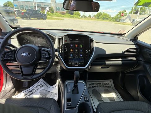 Used 2024 Subaru Crosstrek 2.0i Premium AWD/4WD image 15