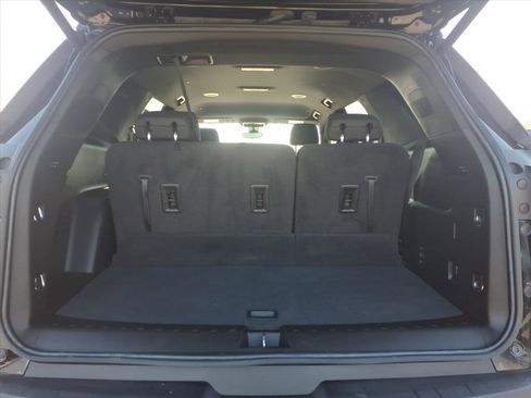 Certified 2023 Chevrolet Traverse LT w/ Midnight/Sport Edition image 8